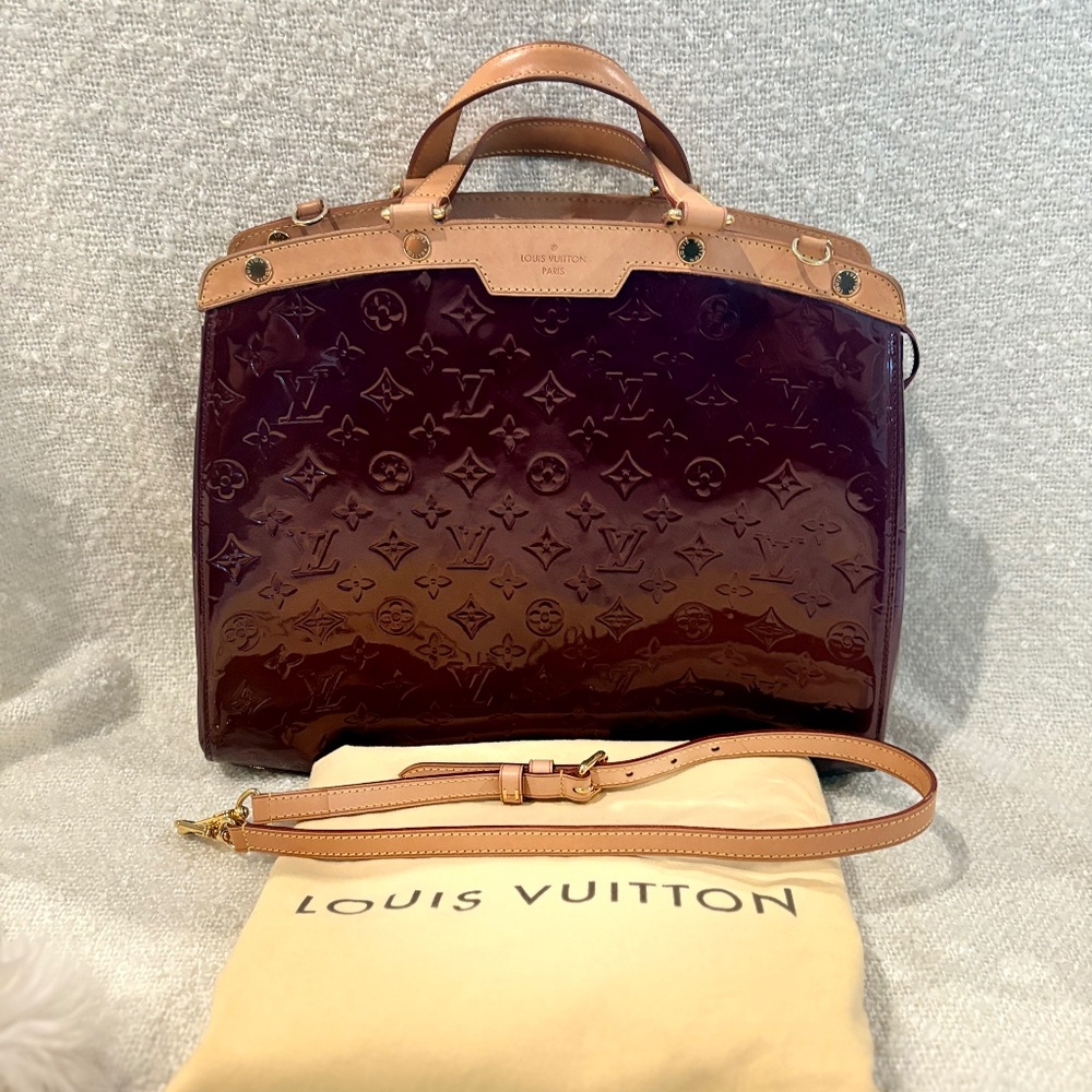 Louis Vuitton  Vernis Brea MM Amarante